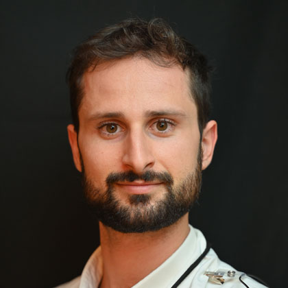 ritratto dr adi gelosa