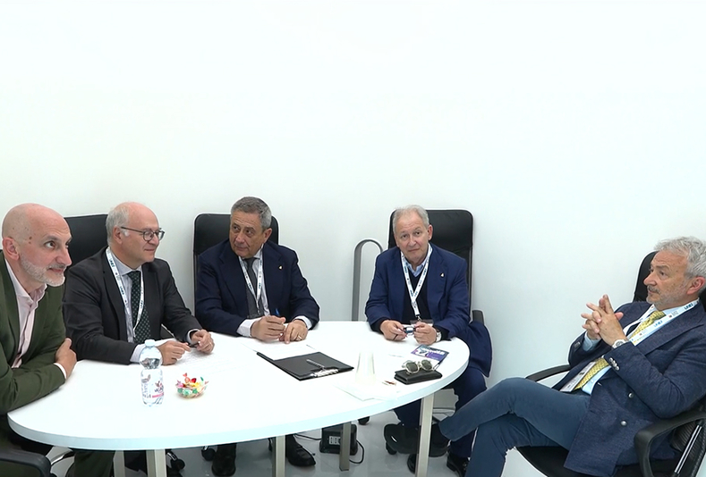 Firmato l'accordo a Expodental Meeting 2026 tra ANDI Lab e Revello SpA