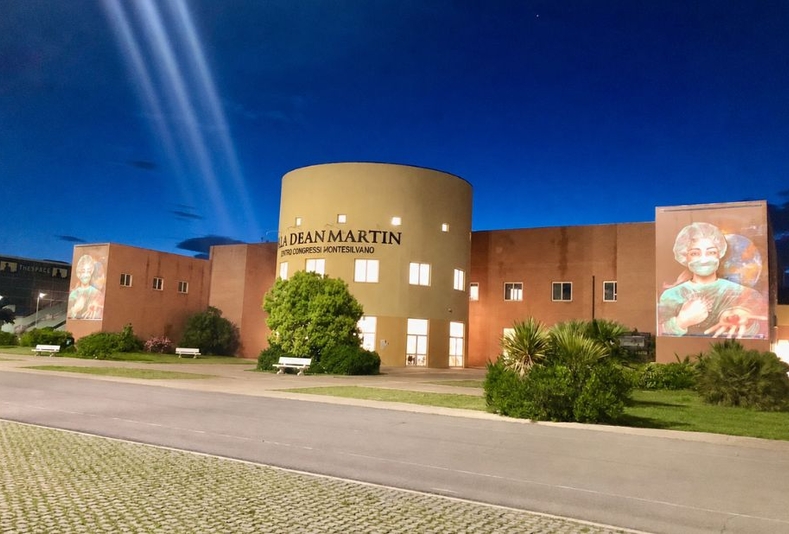 Pala Dean Martin di Montesilvano