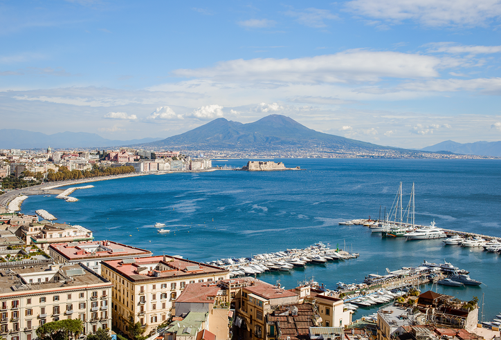 Masterclass SIdP - III° incontro vista del golfo di Napoli con il Vesuvio sullo sfondo