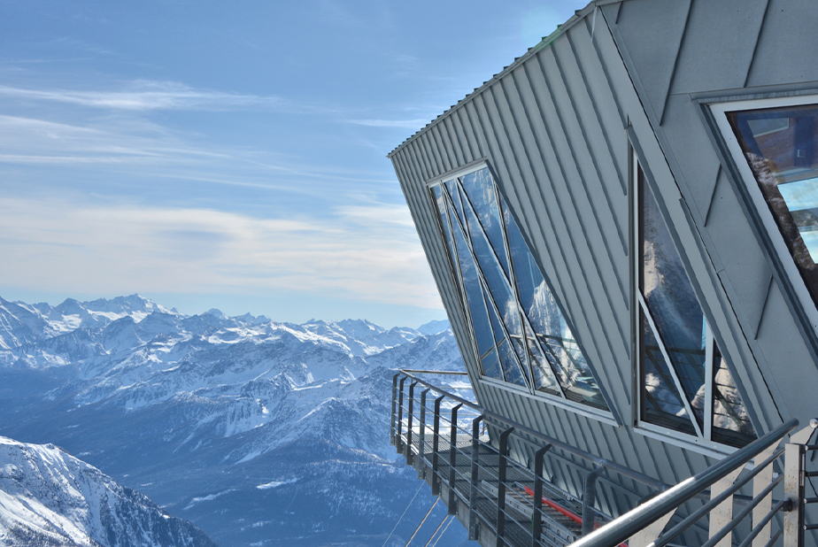 Straumann Group Summit Skyway Monte bianco