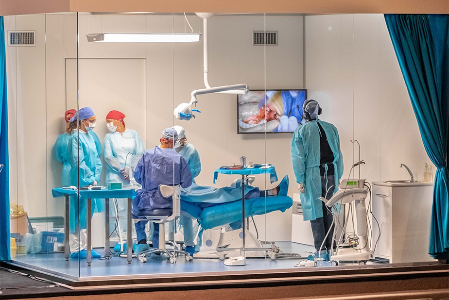 Expodental Meeting 2025: interventi live di chirurgia, medicina estetica e oral care box attrezzato come un vero studio odontoiatrico