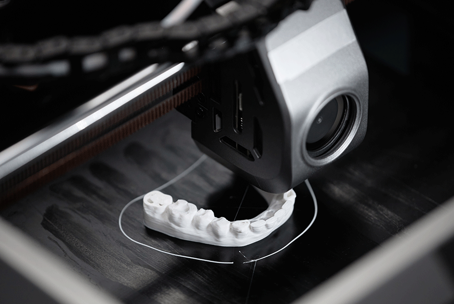 Stampa 3D: il ruolo delle nanoparticelle nei compositi Stampa 3D odontoiatria