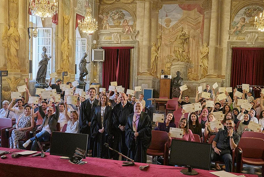 L'Università di Genova sul tetto del mondo: conclusi i corsi odontoiatrici internazionali Aula Magna dell'Università di Genova